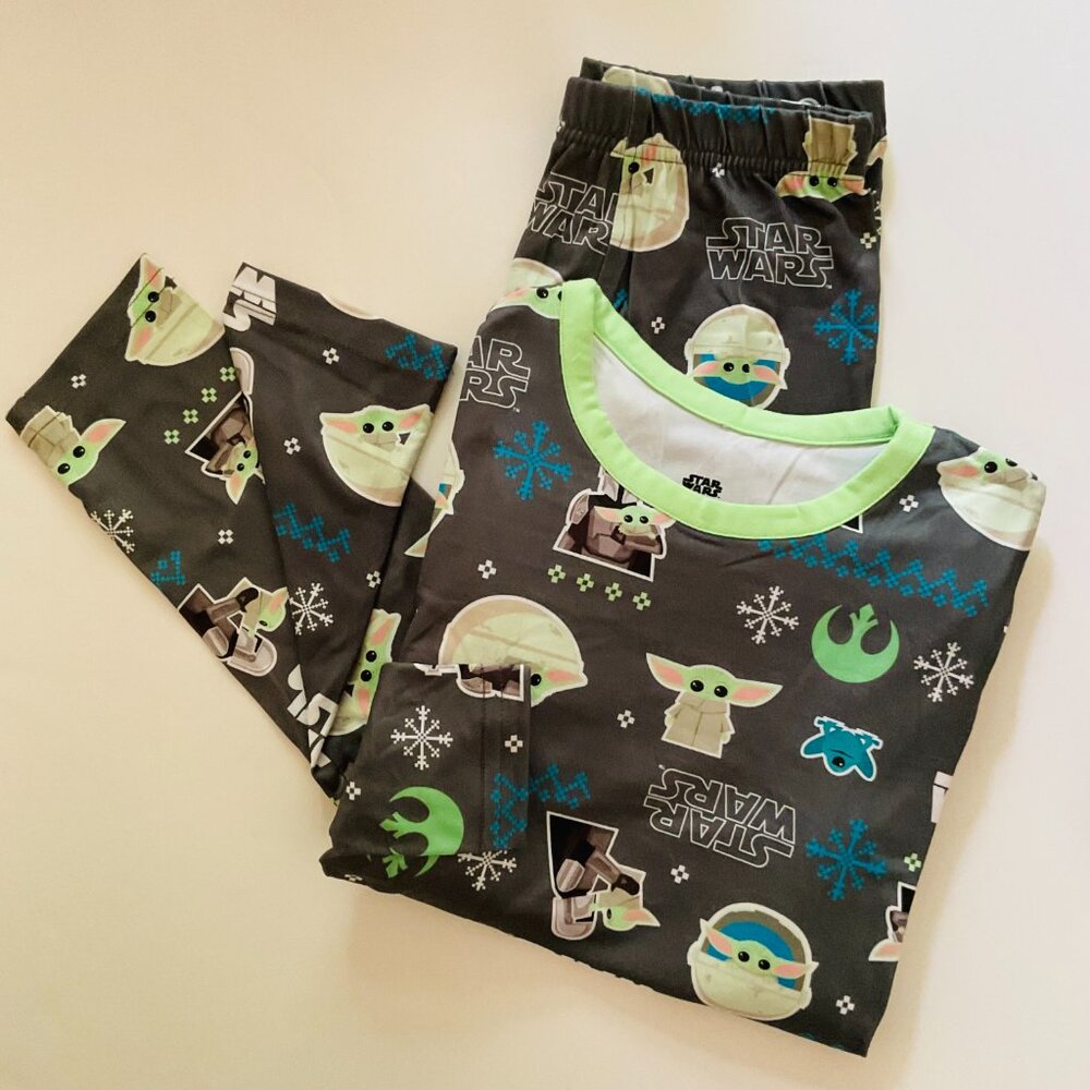 CUDDL DUDS "Star Wars" Boy's 2 Pc Pajama Set NWOT Size M